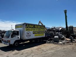 Best Estate Cleanout  in Clever, MO